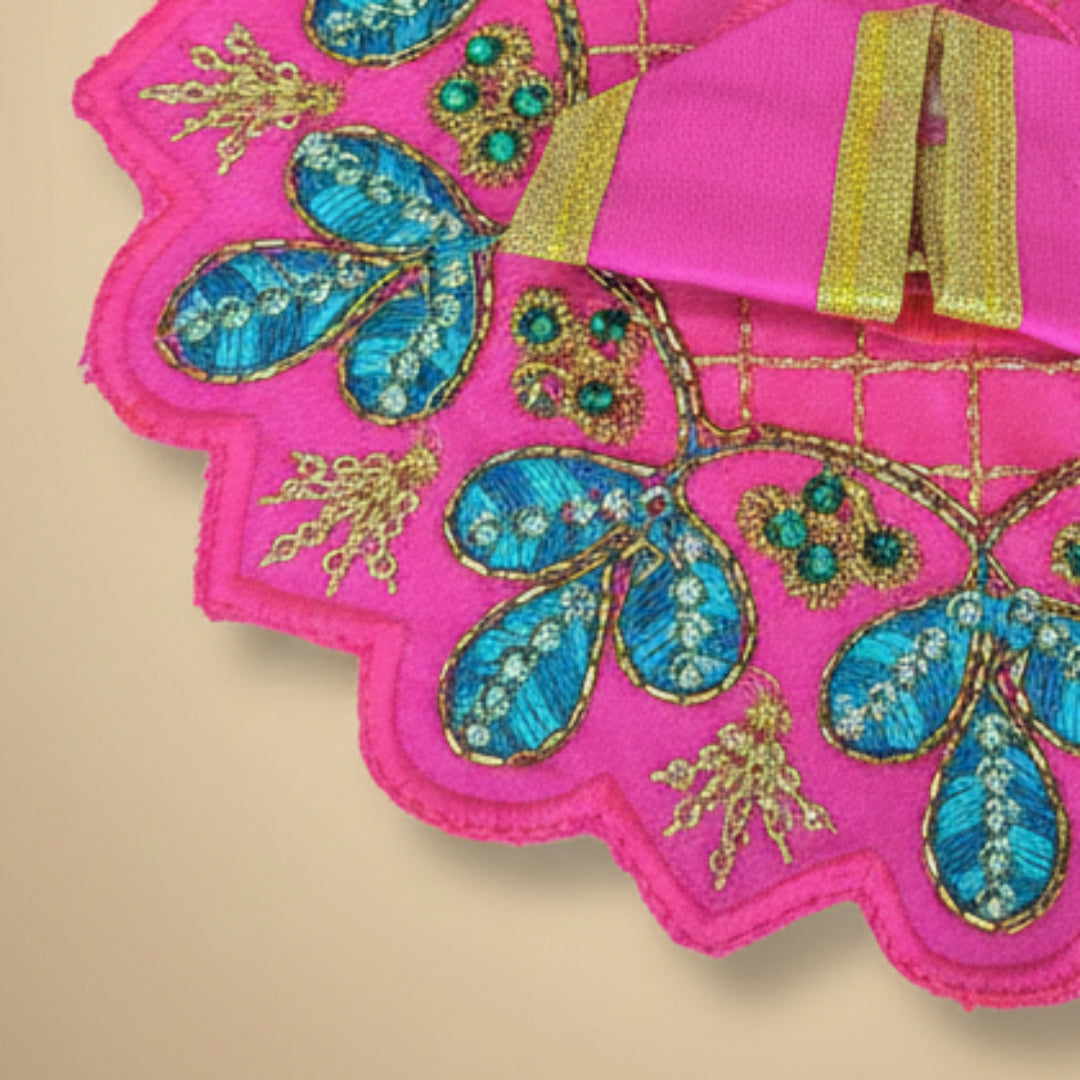 Nitya Sewa – Daily Leaf Embroidered Poshak