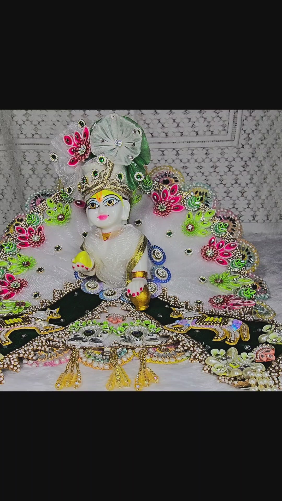 Shwet Pushp – White Floral Pearl Poshak
